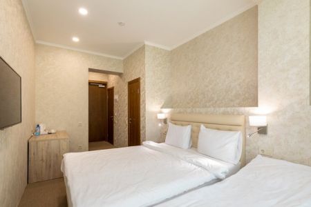 Стандартный 2-местный 1-комнатный (с балконом, вид на Гагру)